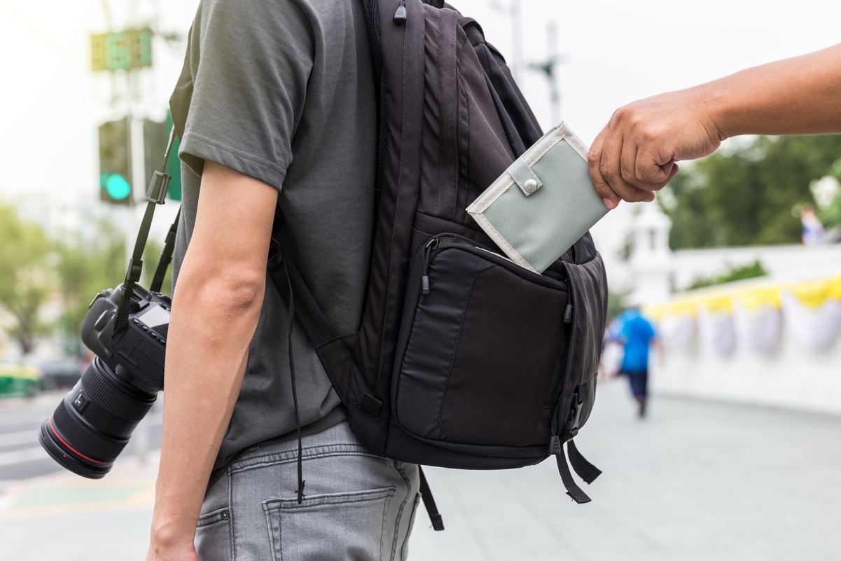 10 Destinations Where Travelers Are Most Likely To Be Pickpocketed